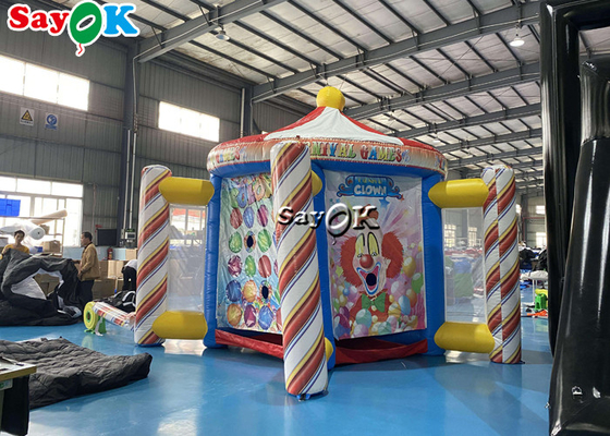 เกมสนามหญ้าทำให้พอง Tarpalin เกมกีฬาแบบโต้ตอบ Bar Fence Theme Party Inflatable Carnival Game Booth