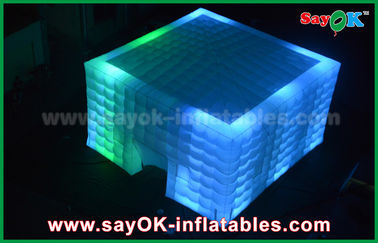เต็นท์พองกลางแจ้ง PVC เคลือบยักษ์ Cube เต็นท์เป่าลมพร้อมไฟเปลี่ยนสี / เครื่องเป่าลม