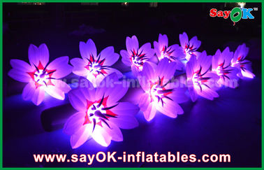 ช่อดอกไม้อลูมิเนียมสีขาวยาว 5 เมตรประดับดอกไม้ LED