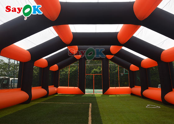 เดินไปนอกหอเต็นท์อากาศผ้าอ็อกซ์ฟอร์ด หอเต็นท์ปาร์ตี้แบบอัดลม สําหรับการจัดงานกีฬาในกลางแจ้ง