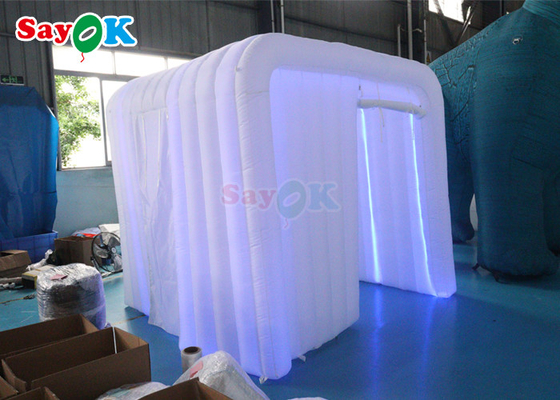 Inflatable Club แบบพกพา 360 Lighted Photo Booth Enclosure Inflatable Cube ฉากหลัง