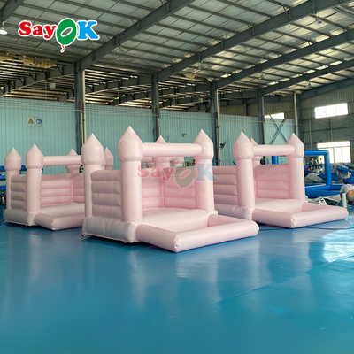 Sayok บูมเซอร์งานแต่งงานเป่าลมขนาดเล็ก PVC แบบกำหนดเอง บ้านกระโดดเป่าลมสีชมพูสำหรับงานปาร์ตี้กลางแจ้ง