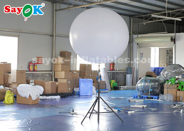 คงทน 1.5m ยักษ์พองบอลลูนสีขาวโพลีเอสเตอร์สำหรับการจัดนิทรรศการ