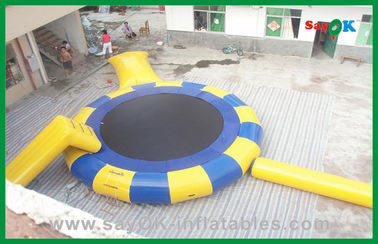 ยักษ์ตลกน้ํา bouncer ทรัมปอลีนน้ํา inflatable ของเล่นสําหรับปาร์คน้ํา