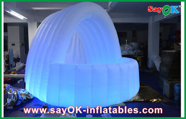 Grotto Igloo Inflatable L4 X W4 X H3.5m บาร์เป่าลม Oxford ผ้าสำหรับตกแต่ง CE รับรอง