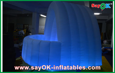 Grotto Igloo Inflatable L4 X W4 X H3.5m บาร์เป่าลม Oxford ผ้าสำหรับตกแต่ง CE รับรอง