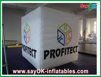งานปาร์ตี้ฟอร์ดอ็อกฟอร์ดผลิตภัณฑ์แต่งยางแบบกำหนดเอง Advertsing Inflatable Cube