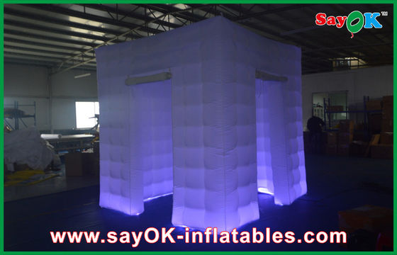 บูธภาพถ่ายทำให้พองให้เช่าการพิมพ์สีน้ำเงินอ่อนทำให้พองกลางบูธสำหรับการรวบรวม