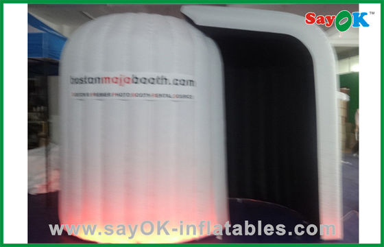 บูธโฆษณาแสดงผลิตภัณฑ์พองแสงสีชมพูที่กำหนดเองด้วยผ้า Oxford ควบคุมระยะไกล