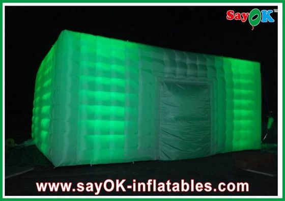 เต็นท์หนังแบบพกพาที่กําหนดเอง เต็นท์คิวบ์ 8 คน เต็นท์อัดลม คลับกลางคืน เต็นท์ปาร์ตี้อัดลม คลับกลางคืน