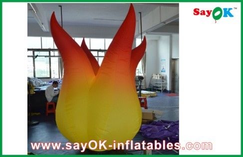 ไฟแดง / เหลือง Inflatable Fire ไฟ Ligthting การโฆษณาสำหรับการโฆษณา